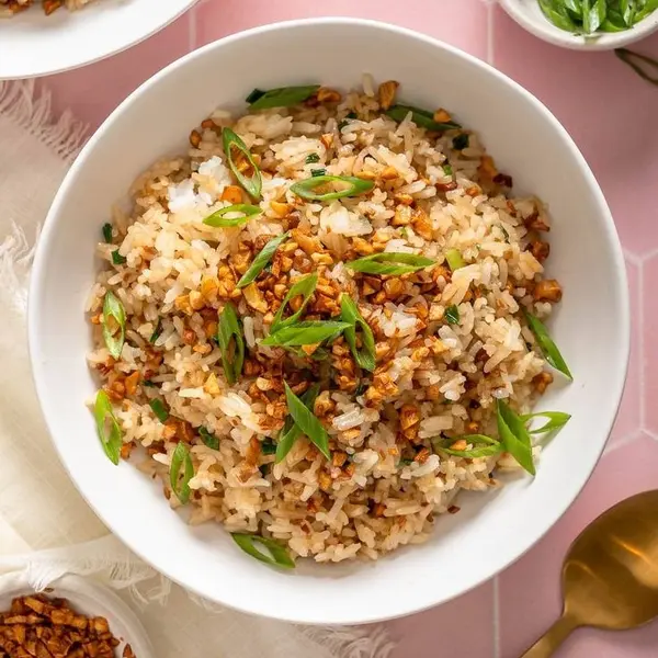 luxury-cafe - Brown garlic fried rice