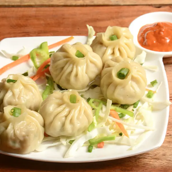 luxury-cafe - Veg momo (6 pc)