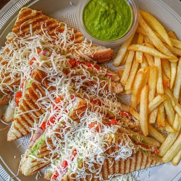 luxury-cafe - Club Sandwich
