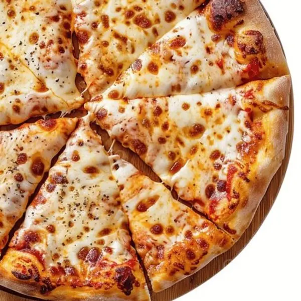 luxury-cafe - Chicken cheese pizza