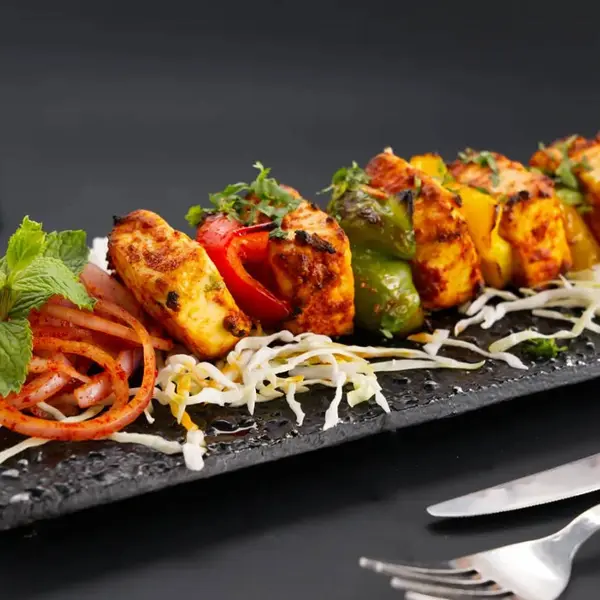 luxury-cafe - PANEER Tikka Kabab (6 pc)