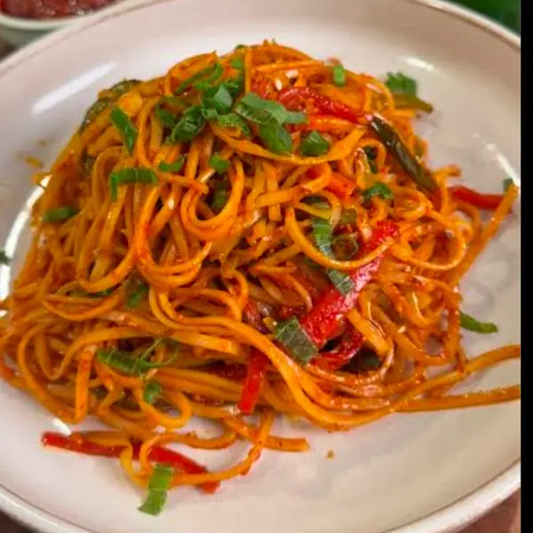 luxury-cafe - Schezwan noodles