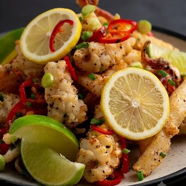 luxury-cafe - Lemon pepper fish (8 pc)
