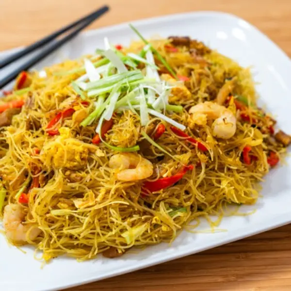 luxury-cafe - Singapuri noodles