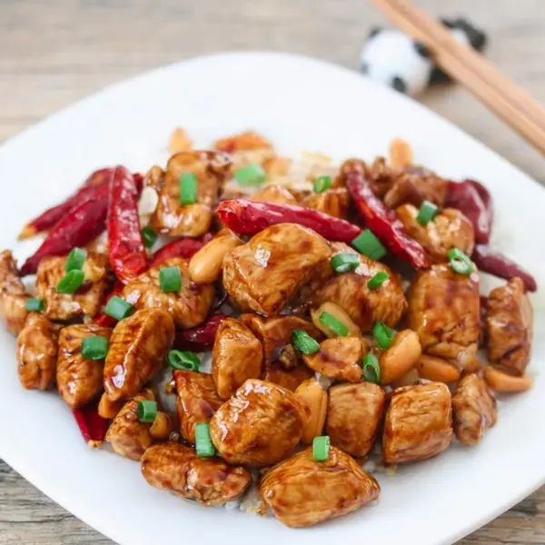 luxury-cafe - Kung Pao Chicken