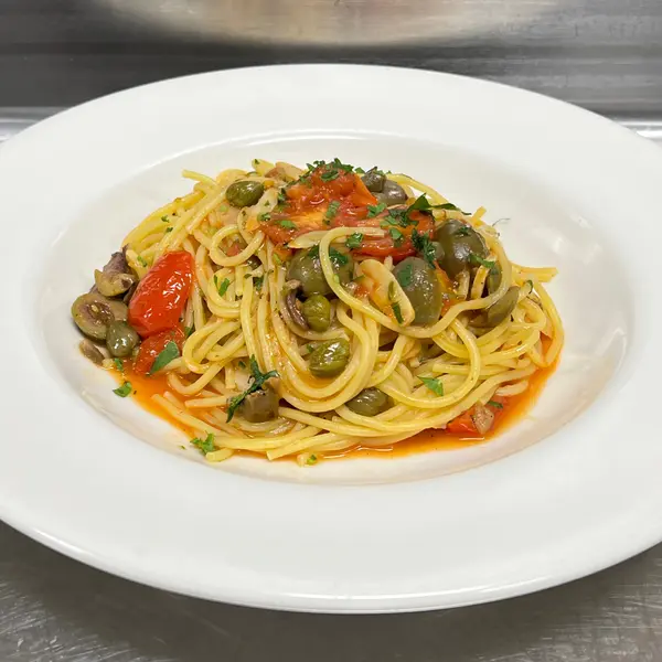 maccheroni-republic - SPAGHETTI ALLA PUTTANESCA