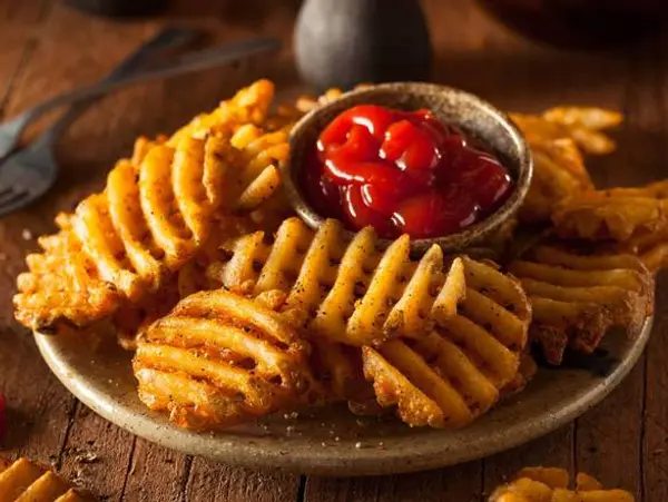 macd - Basket of Waffle Potato Fries