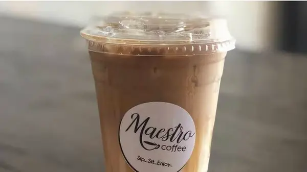 maestro-coffee-house - Iced Caramel Macchiato