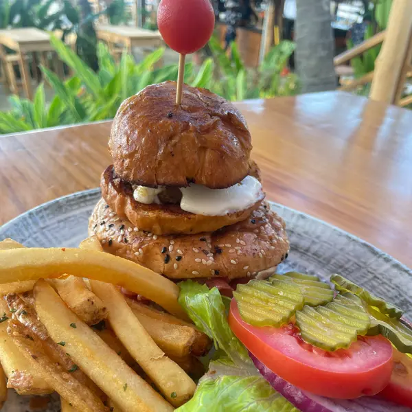 maika-sayulita - Hamburguesa de Queso MAIKA