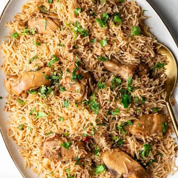 malik-biryani-barbecue-restaurant - Chicken Yakhni Pulao