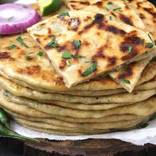 malik-biryani-barbecue-restaurant - Alu Paratha