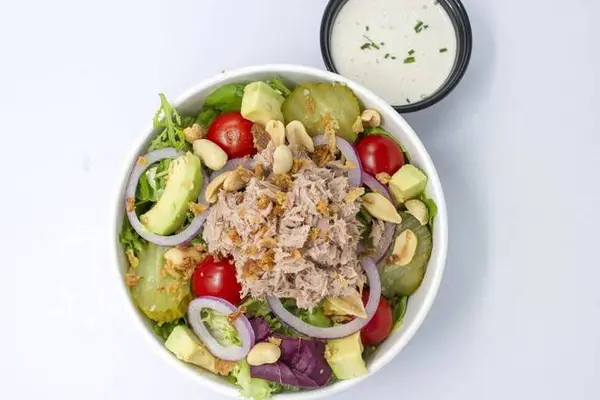 mamishe-bonneuil - La salade tuna🥗🐟🍅🥑🥒 🥜