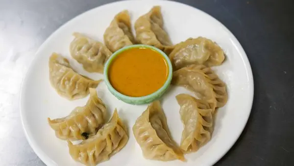 manchurian-indian-cuisine - Chicken momo