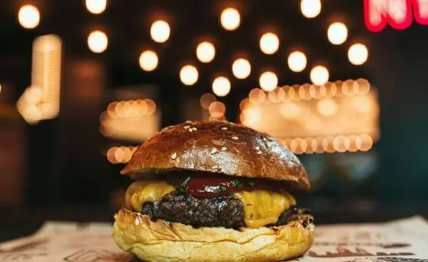 manhattns-burgers - Central Park Kids' Burger