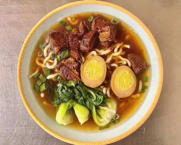 master-kong - Beef Brisket Noodle Soup (牛腩湯麵)