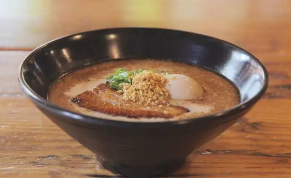 matsunoki-ramen-chicken - Black Garlic Shoyu