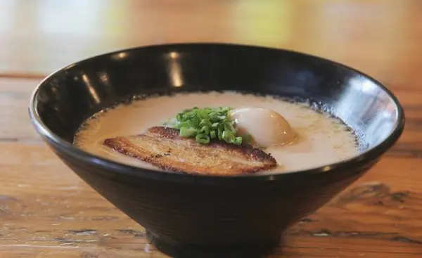 matsunoki-ramen-chicken - Tonkotsu Shoyu