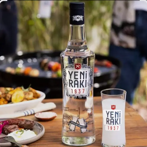mavi-masa-balik-restaurant-cafe-bar - RAKI 35 CL
