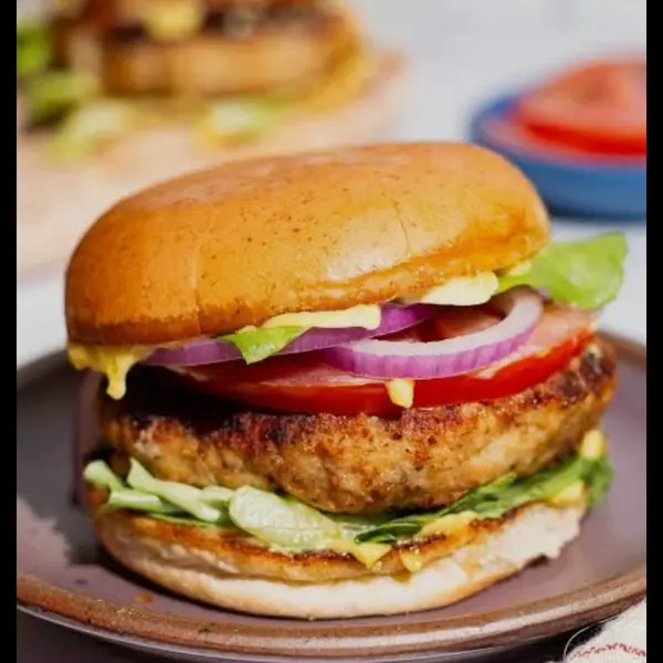 mavi-masa-balik-restaurant-cafe-bar - TAVUK BURGER (chicken burger)