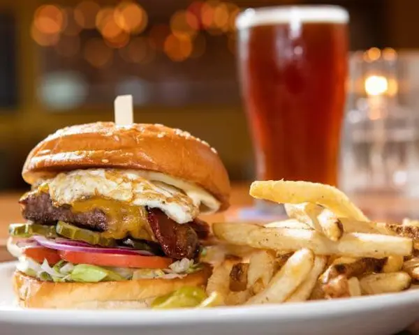 mcmenamins-blue-moon-tavern-grill - JRs Deluxe Burger