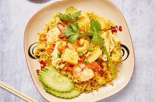 meesen-thai-eatery - Pineapple Fried Rice