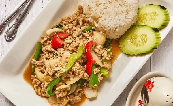 meesen-thai-eatery - 33.Pad Kraprow