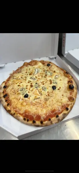 melekh-a-pizza - Pizza fermière