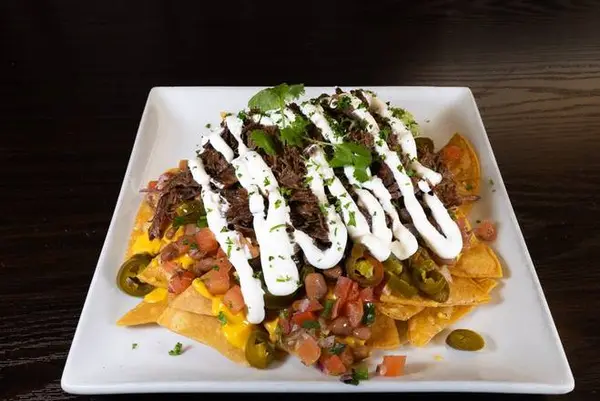 mels-drive-in - Short Rib Nachos