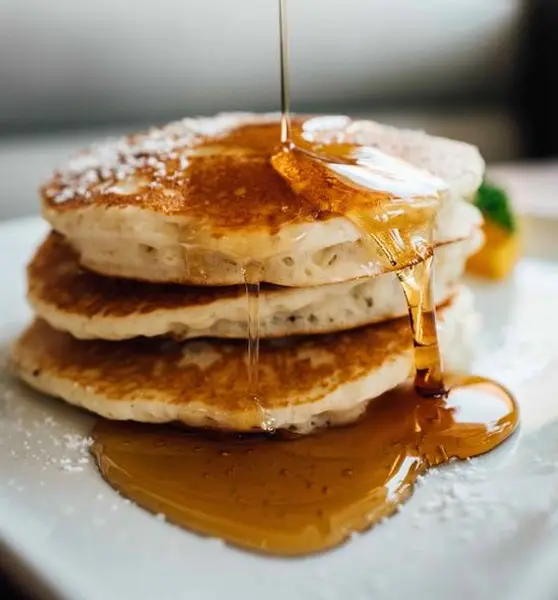 mels-drive-in - Old Fashioned Buttermilk Pancakes