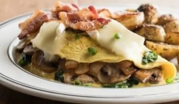 mimis-cafe - Mush, Bacon & Brie Omelet