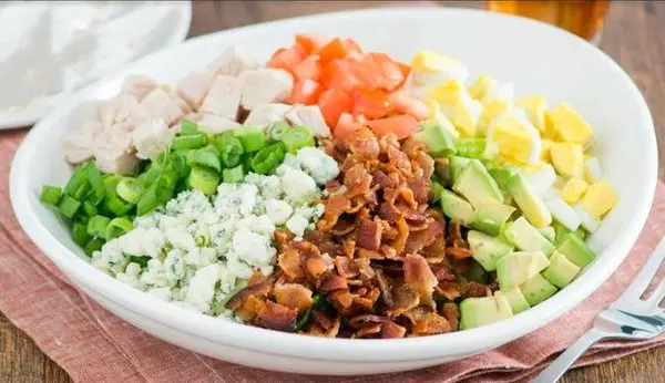 mimis-cafe - Cobb Salad