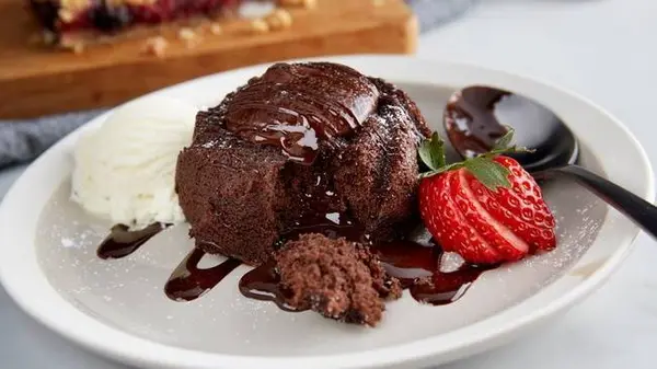 mimis-cafe - Molten Lava Cake