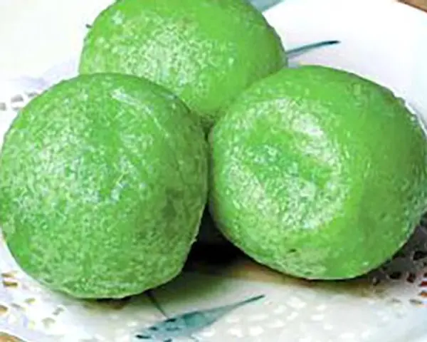 ming-dynasty - Green Tea Mochi Dumpling  綠茶炸湯丸