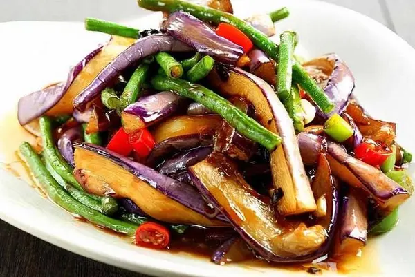 ming-dynasty - Green Bean with Eggplant in Garlic Sauce (蒜蓉四季豆炒紫茄子)