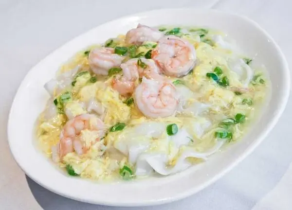 ming-dynasty - Shrimp and Scrambled Egg Chow Fun (滑蛋蝦仁炒河)