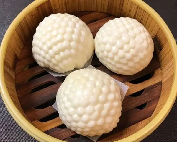 ming-dynasty - Steamed Egg Custard Buns 奶黃包