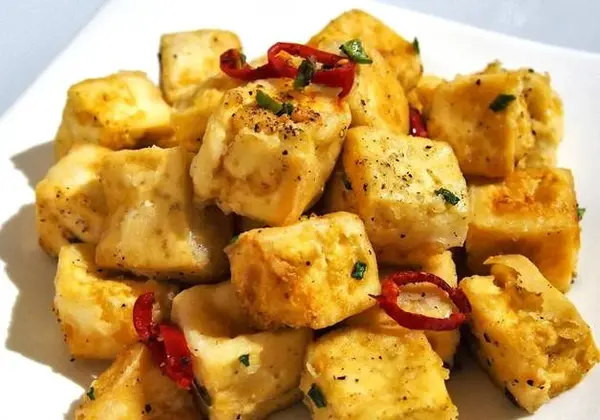 ming-dynasty - Salt and Pepper Tofu (椒鹽豆腐粒)