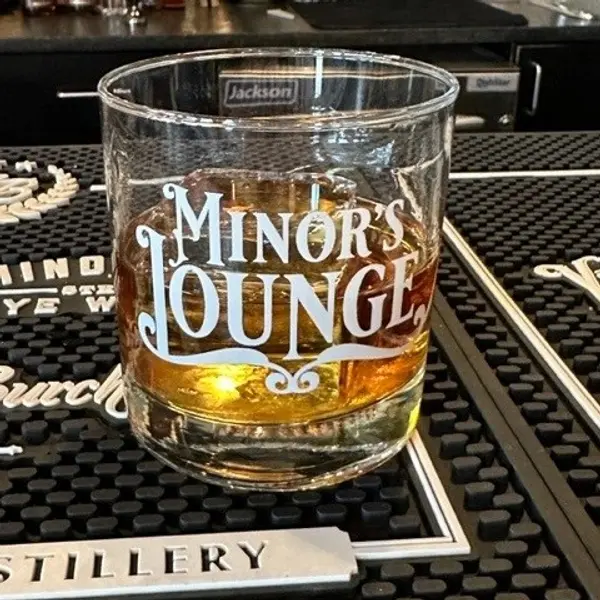 minors-lounge - Yellowstone Select 93