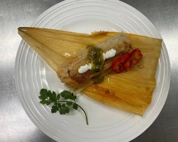 mis-amigos-mexican-deli - Tamales (2pc)