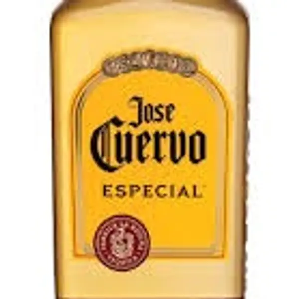 moonshine-restaurant-lounge-jazz-bar - Jose Cuervo Traditional Reposado