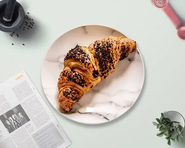 morning-tavern - Choco Choco Croissant