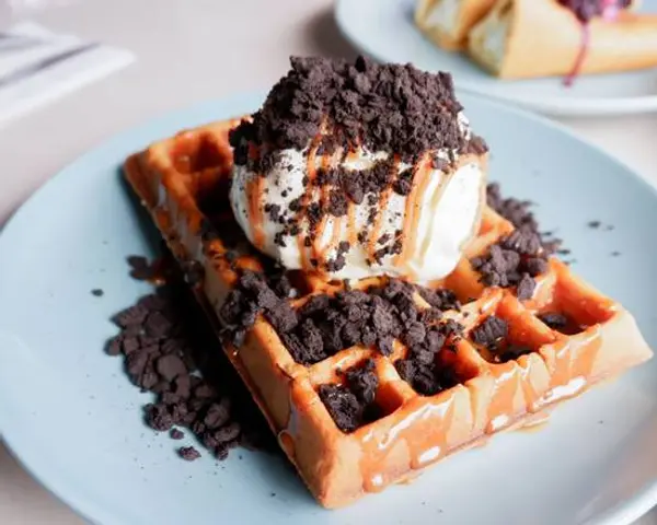 morningside-waffle-bar - Cookies & Cream