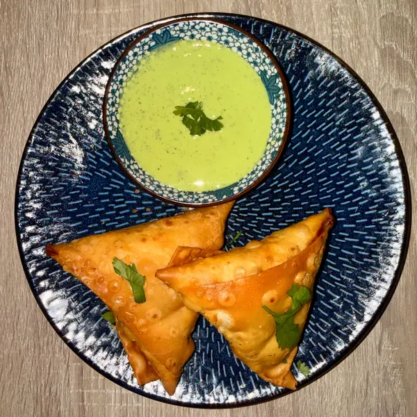 mr-chai - Samosa (Chicken / Keema)
