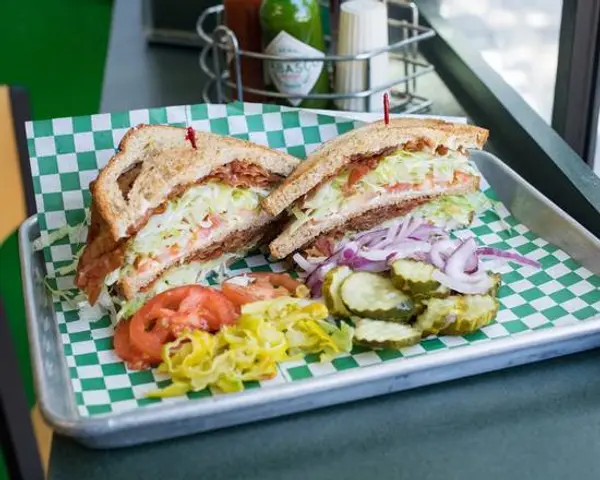 mr-pickles-sandwich-shop - BLT Sandwich