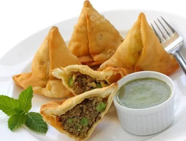 namaste-indian-cuisine - Chicken Samosa(2pcs)