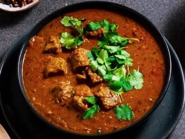 namaste-indian-cuisine - Lamb Vindaloo