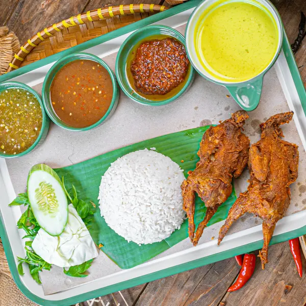 nasi-dulang-daun-pisang-bangi-al - DULANG PUYUH