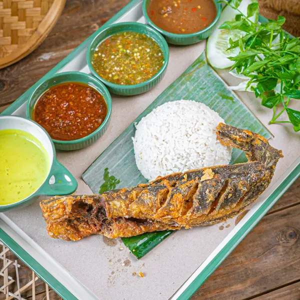 nasi-dulang-daun-pisang-bangi-al - DULANG KELI