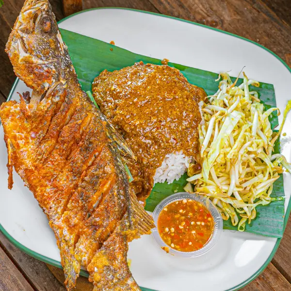 nasi-dulang-daun-pisang-bangi-al - SUMATERA SIAKAP