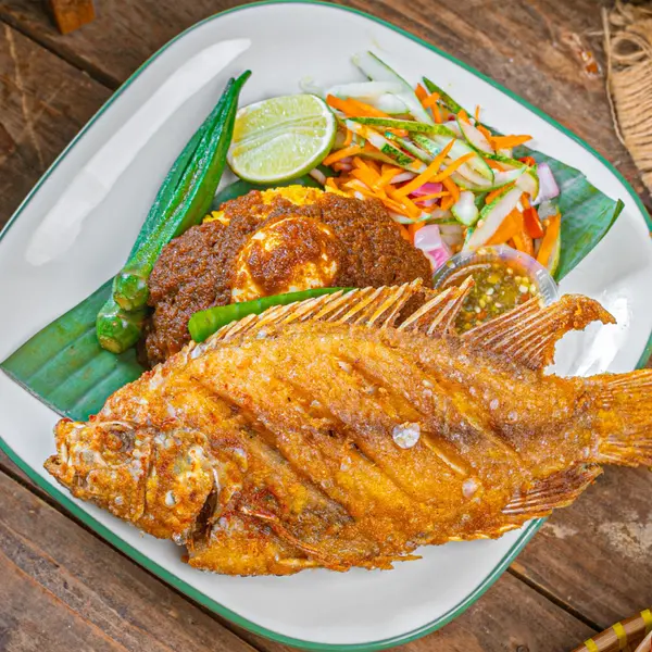 nasi-dulang-daun-pisang-bangi-al - GANJA TALAPIA